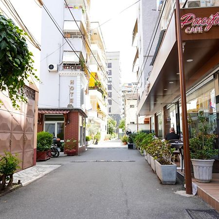 Cozy Apartment In The Heart Of Tirana ! 外观 照片