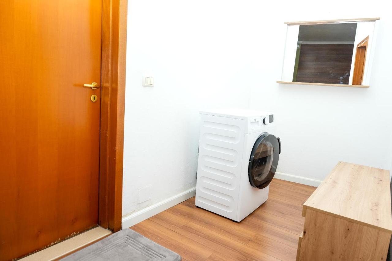 Cozy Apartment In The Heart Of Tirana ! 外观 照片