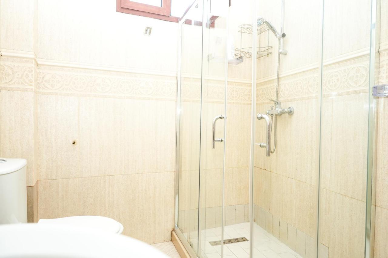 Cozy Apartment In The Heart Of Tirana ! 外观 照片